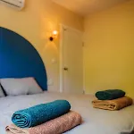 Bed & Breakfast Nomadas *