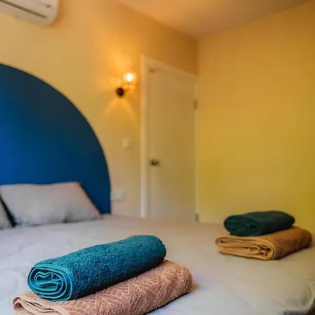 Frühstückspension Nomadas *