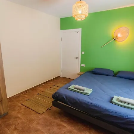 Frühstückspension Nomadas *