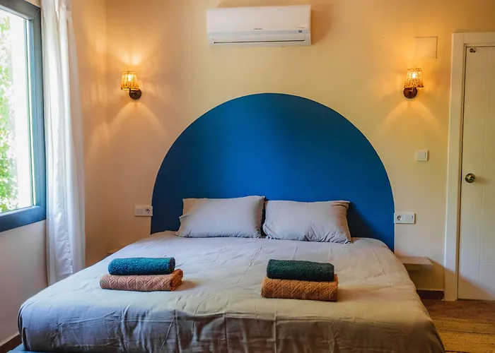 Nomadas Bed & Breakfast